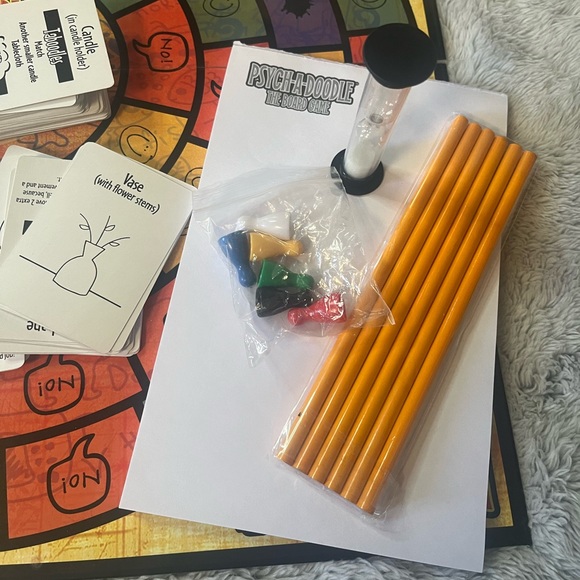 Psych-A-Doodle The Board Game - Family, Age 6‎ + COMPLETE - Picture 4 of 8
